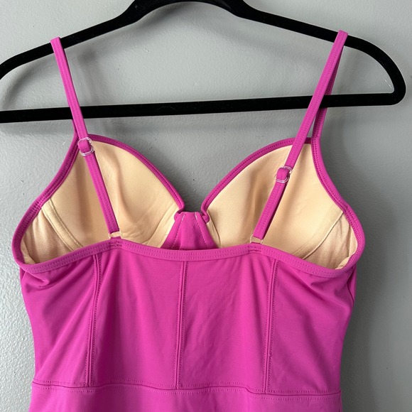 Shape FX Swim Fuschia One Piece Swimsuit‎ - Picture 4 of 11